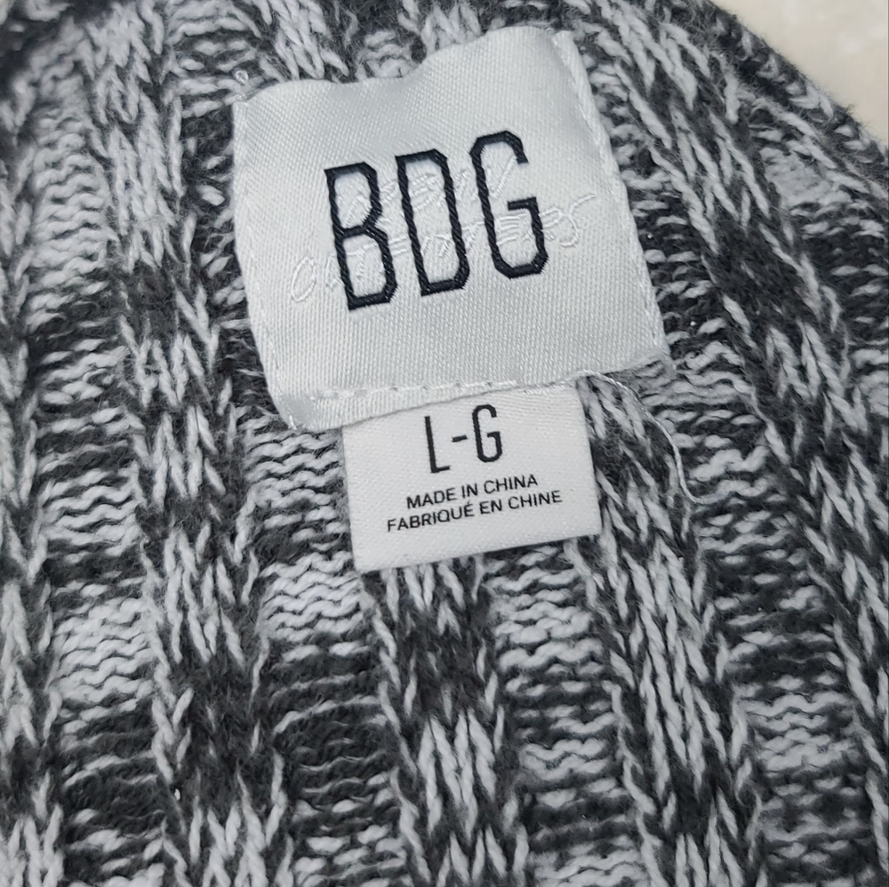 Urban Outfitters BDG Kellan Button Down Cardigan L - Picture 7 of 9